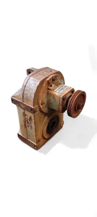 Imagem do produto Redutor SEW F87 Engrenado 1:39 – Saída de Eixo Vazado